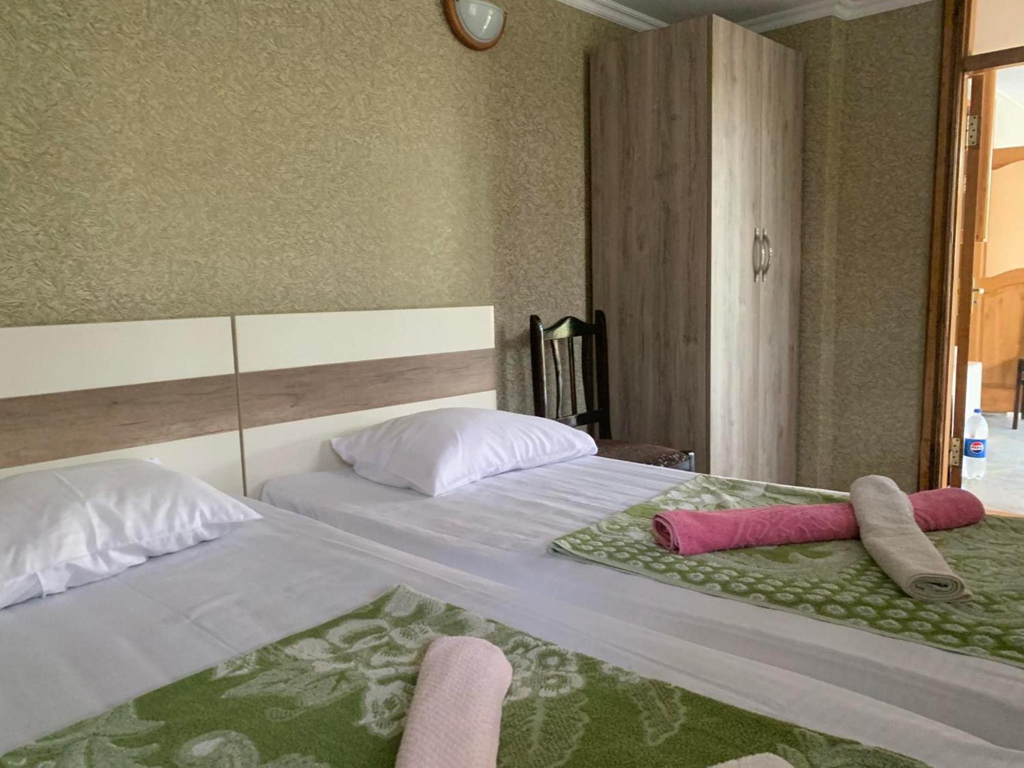 Hotel Tsivi Tba Tskhaltubo Esterno foto